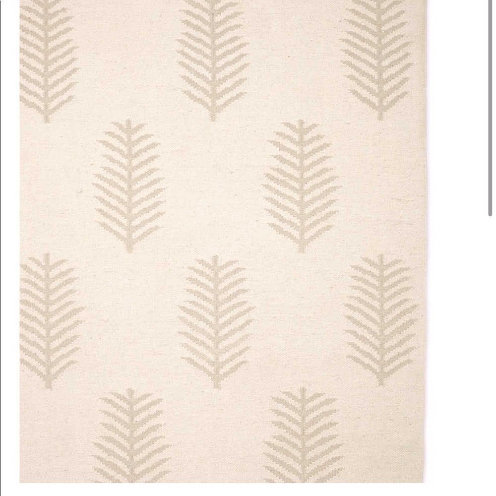 Serena and Lily Meadow Dhurrie rug. NWT